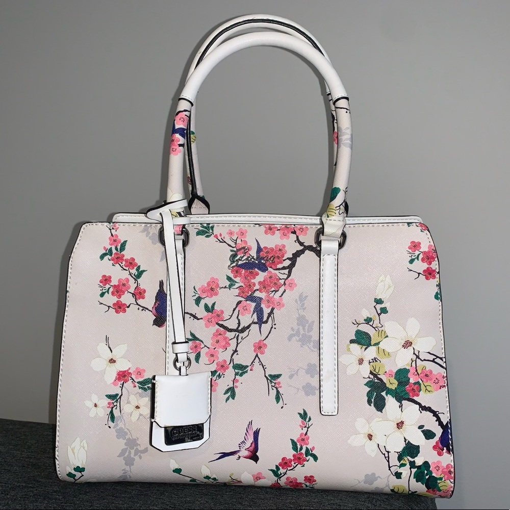 Spring Guess Purse